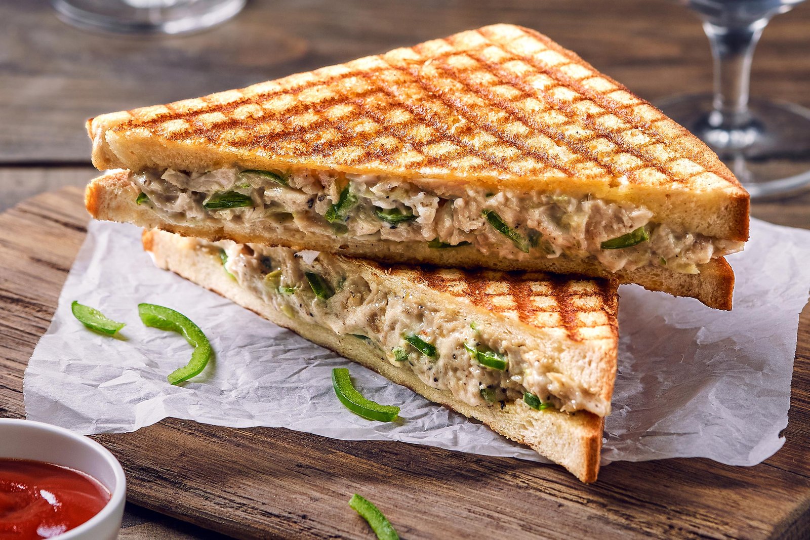 CHICKEN GRILLED SANDWISE 
